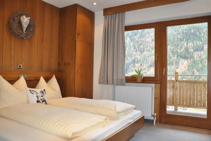 Haus Leo Apartment Solden Room photo